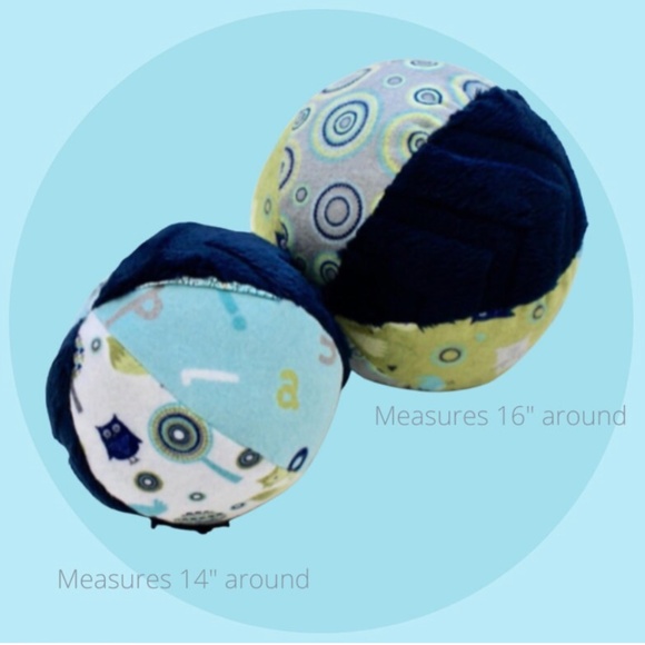 Owl jingle plushy w/ coordinating ball plushes and sensory blanket Handmade - Picture 4 of 5